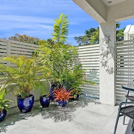 Seaturtle Apartment Clifton Beach Exterior photo